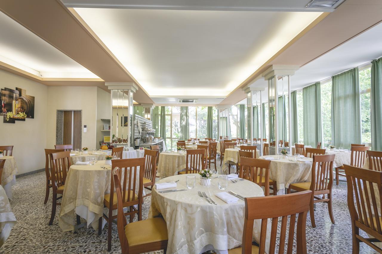 Hotel del Falco Cervia Exterior foto